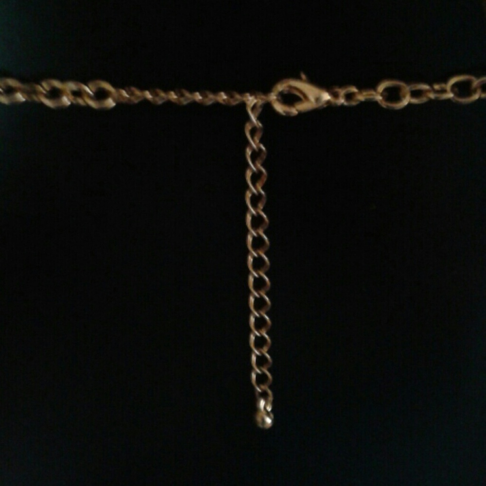 Vintage gold tone purple center shiny bright stones - Picture 5 of 5